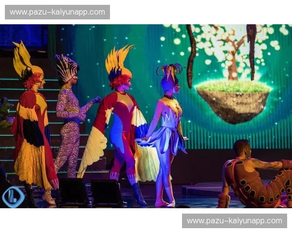 K联赛解说：把绿茵热情讲成耳边的狂欢